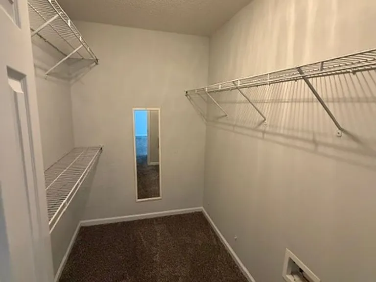 1434 Mingary Ave — Photo 7