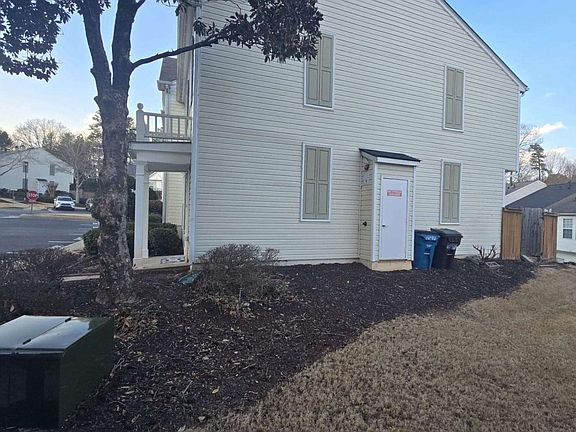 2nd image of 1090 Kilmington Ct #8