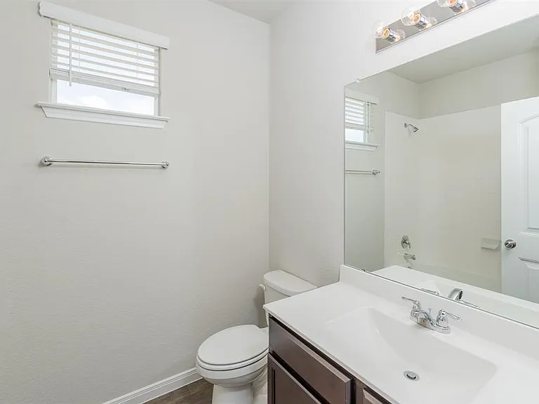 6621 Kildare Dr — Photo 21