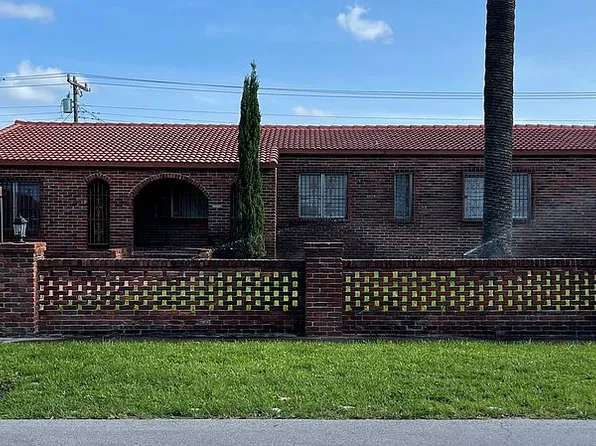 291 W 59th St, Hialeah, FL 33012