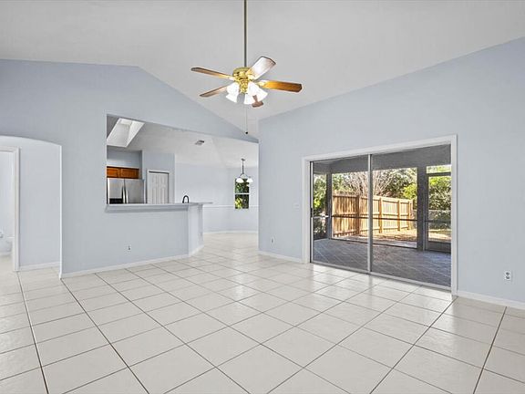 3rd image of 242 SW Voltair Terrace