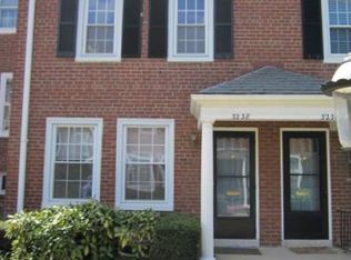 3238 S Stafford St, Arlington, VA 22206