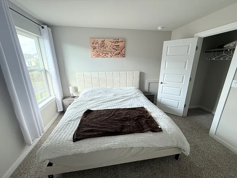 Bedroom #3 (Upstairs)