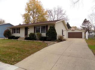 930 17th St SE, Rochester, MN 55904