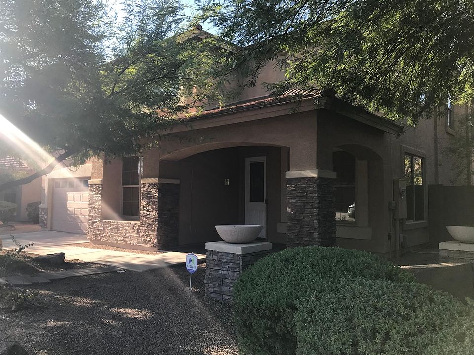 1st image of 2914 W Donner Dr
