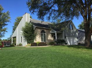 116 W Sawmill Rd, Findlay, OH 45840