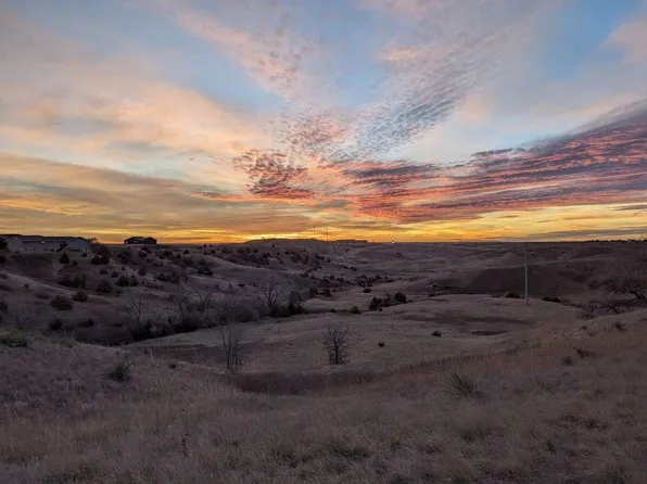 Brookstone Loop, Pierre, SD 57501
