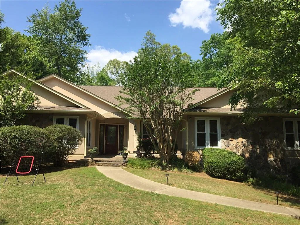 5275 Cameron Forest Pkwy — Photo 1