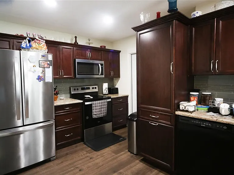 136 Baytree Blvd — Photo 4
