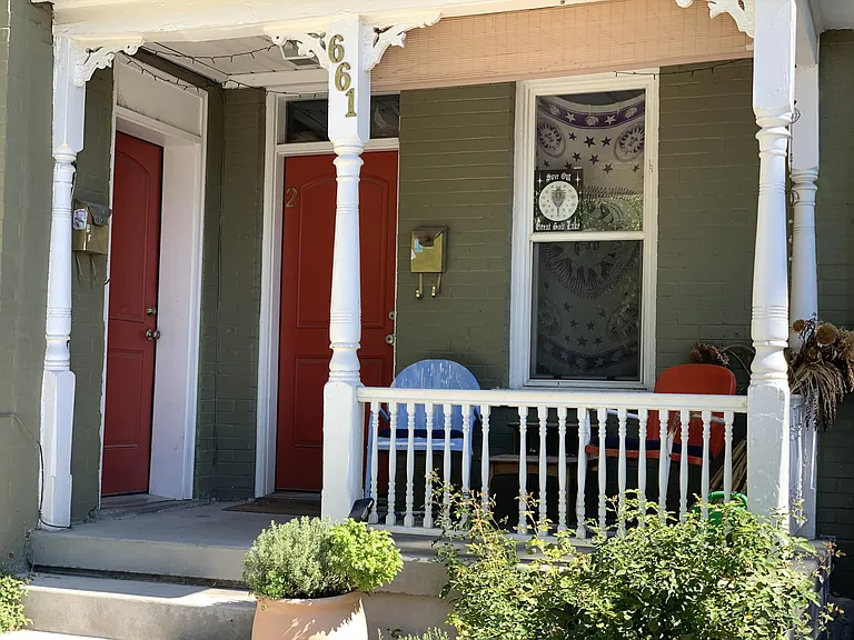 661 S Park St — Photo 14