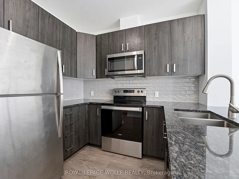 104 Garment St #1206 — Photo 9