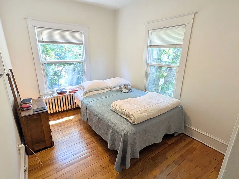 2214 Sharon Ave SE #2 — Photo 12