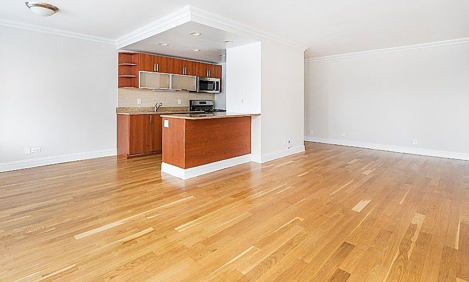 1st image of 120 W 97th St APT 10I