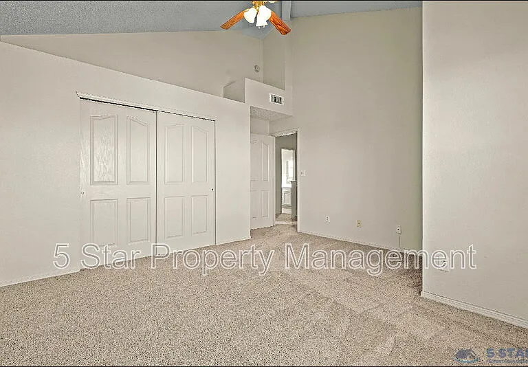 1315 Olga Mapula Dr — Photo 21