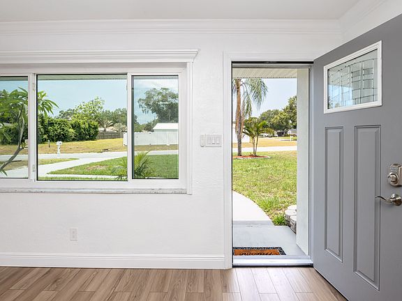 4th image of 9009 108th St