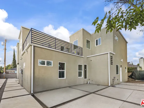 19025 Bassett St, Reseda, CA 91335