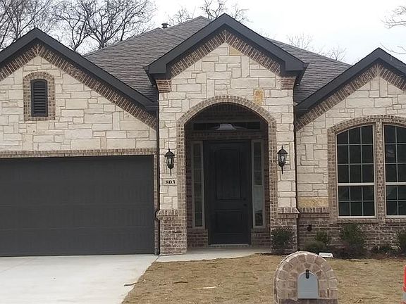 2nd image of 803 Scott Dr