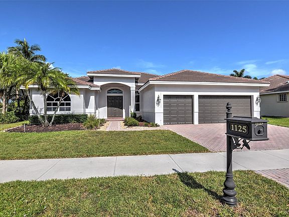 3rd image of 1125 Waterside Circle