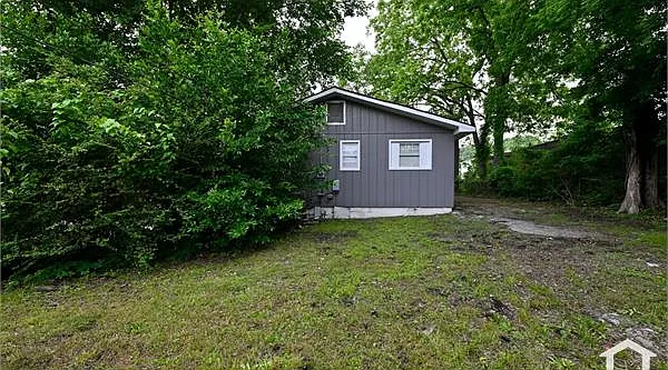 3 bed, 1214 sqft, $1,300 — Photo 3