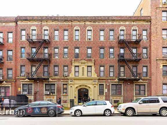 3rd image of 666 Ocean Ave APT E4