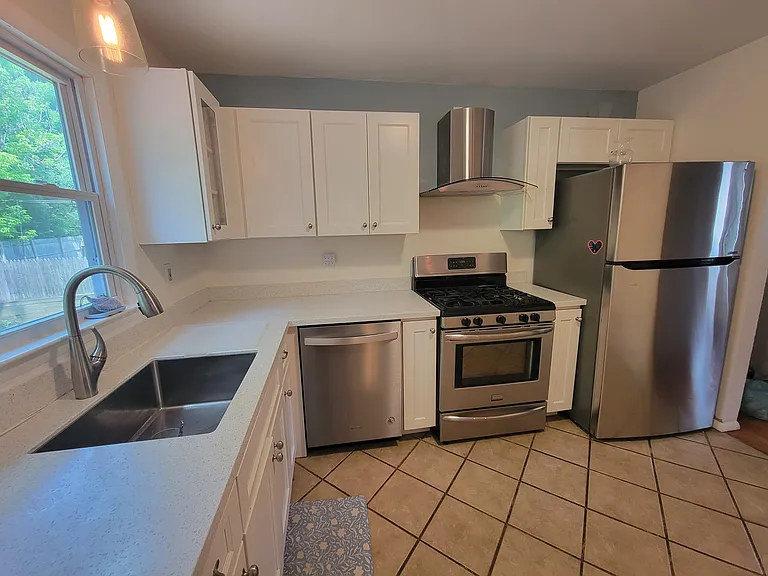 25 Crescent Dr — Photo 6