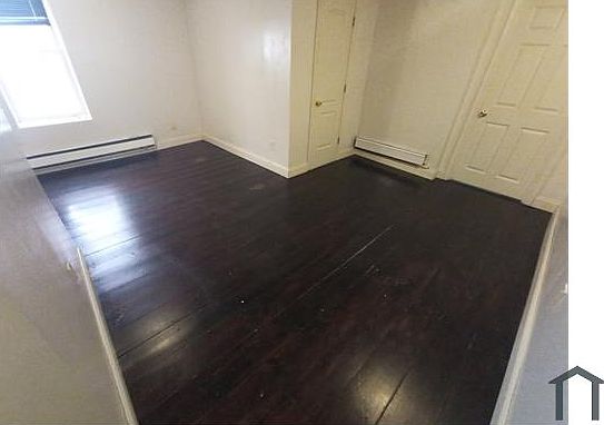2nd image of 3614 Neptune Ave APT 1R