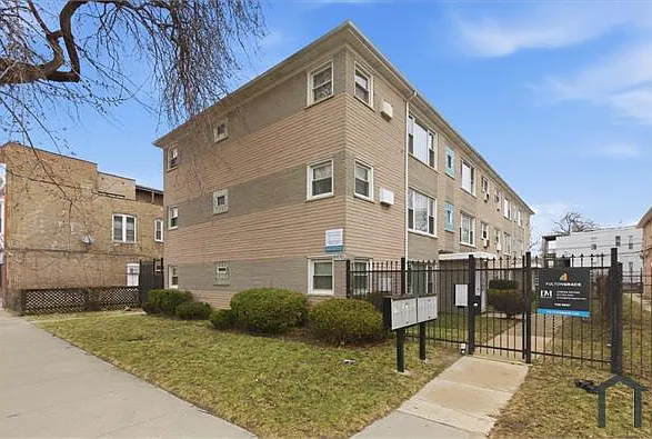 8917 S Cottage Grove Ave #3E