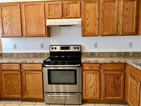5th image of 8954 N Misty Brook Dr