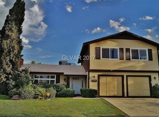 4689 La Fonda Dr, Las Vegas, NV 89121