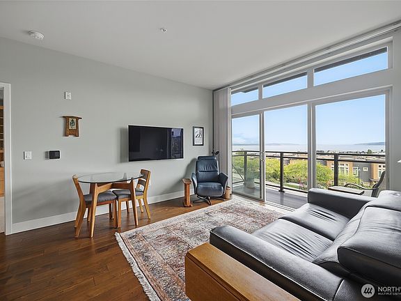 5th image of 50 Pine Street #202