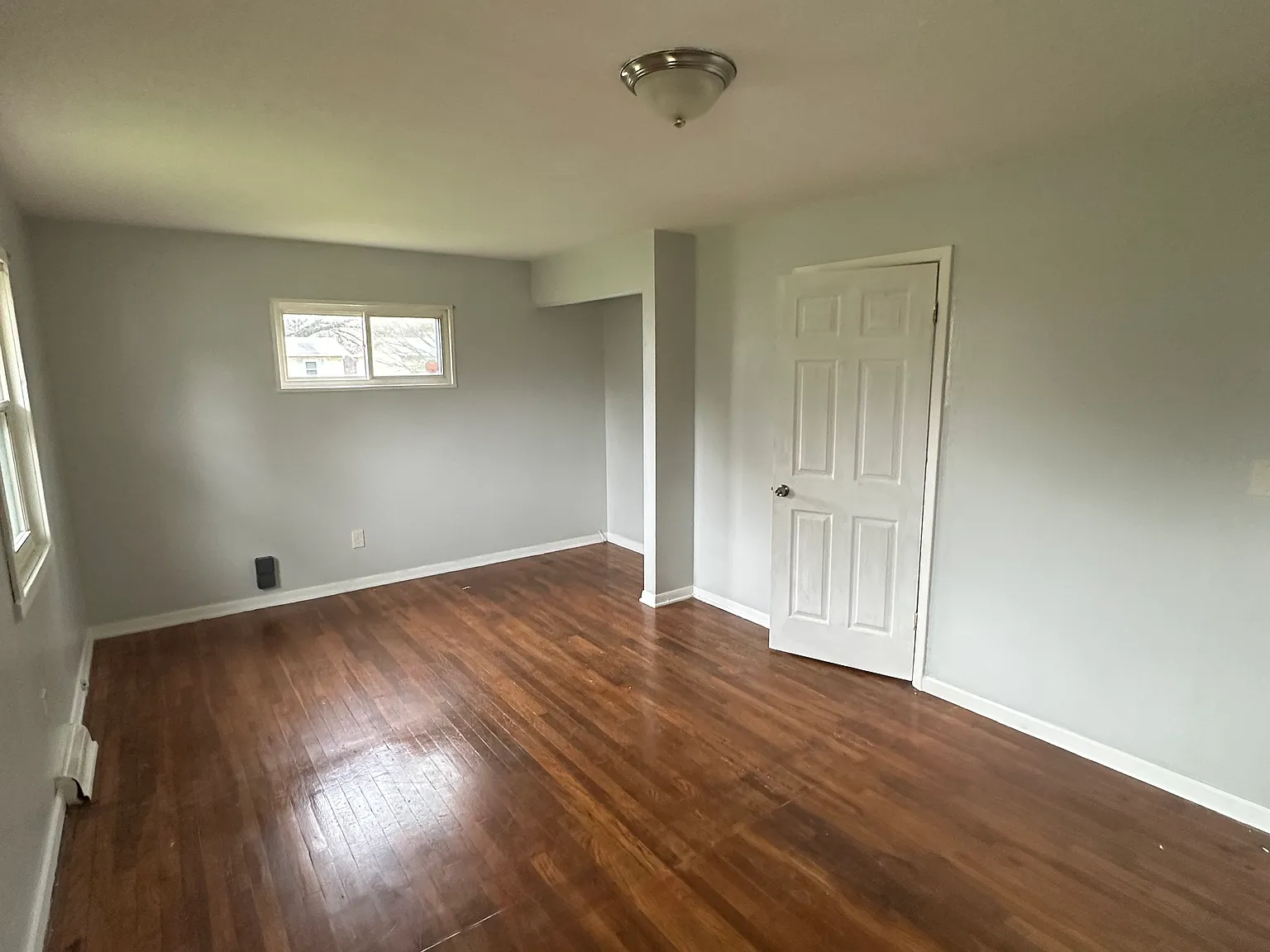 2 bed, 1092 sqft, $1,150 — Photo 2