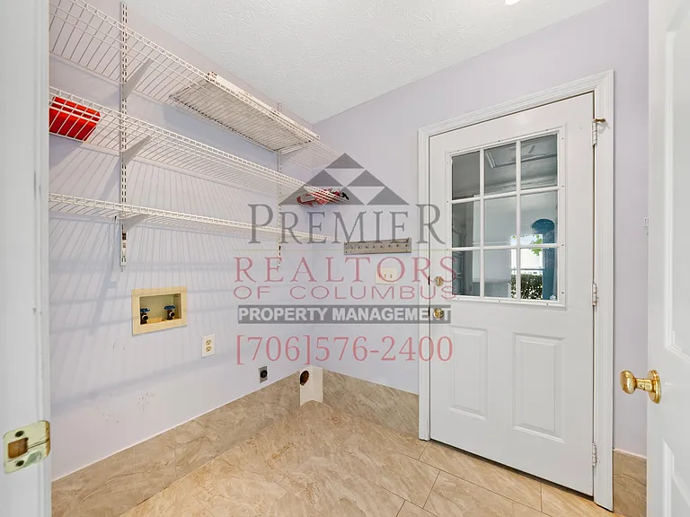 2250 Rock Springs Ct — Photo 19