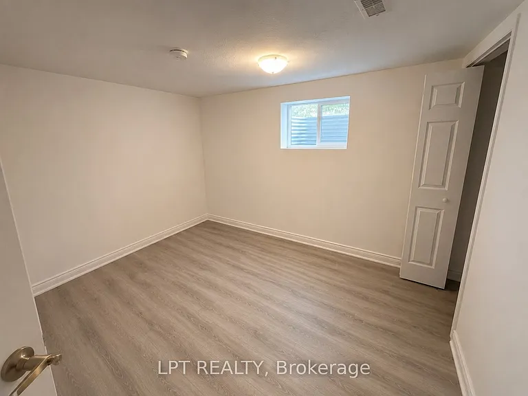 51 Windermere Ct — Photo 5