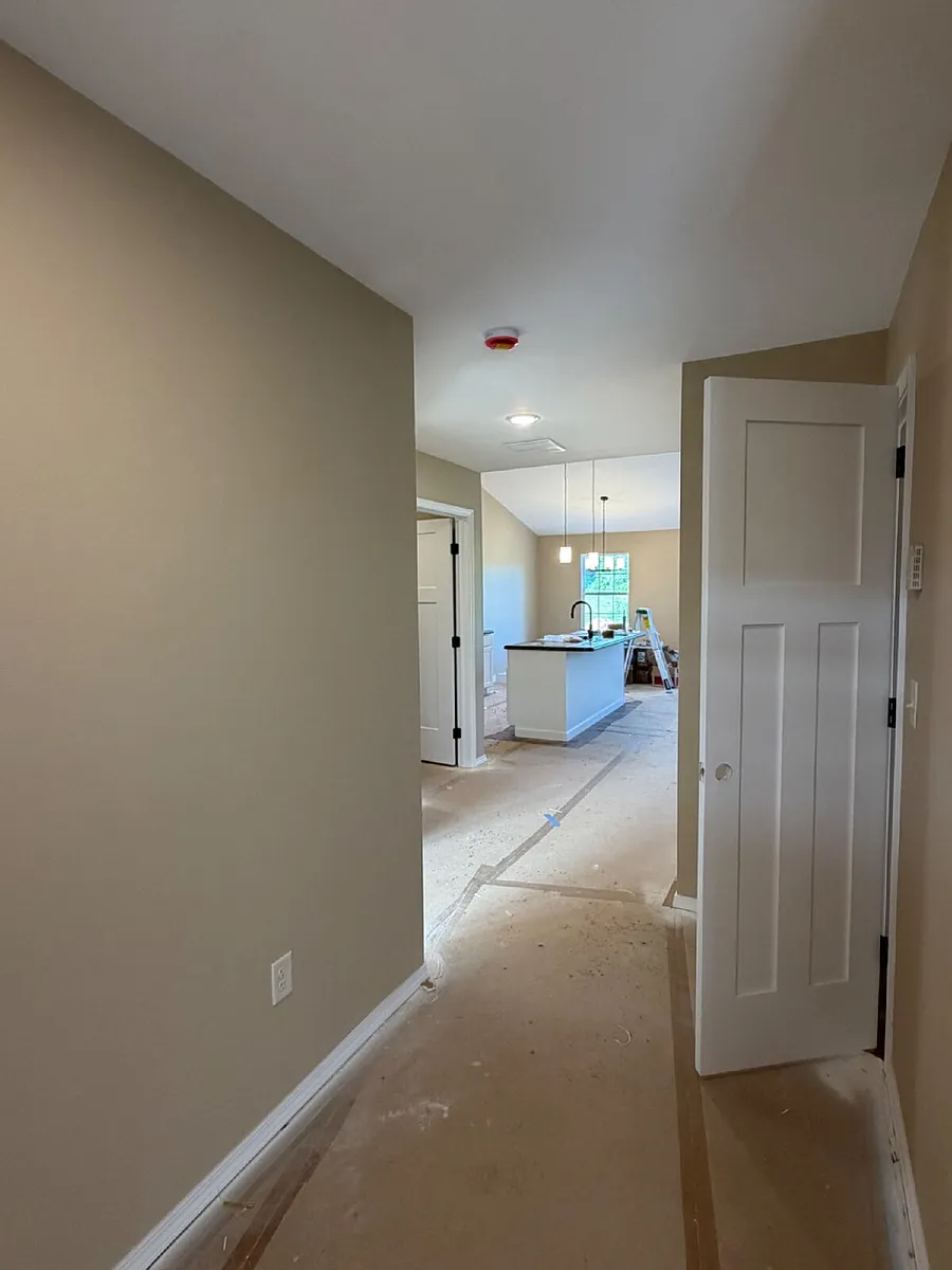 Building Photo - 152 Ruby Ln