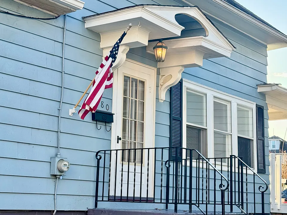 180 Hammer Ave