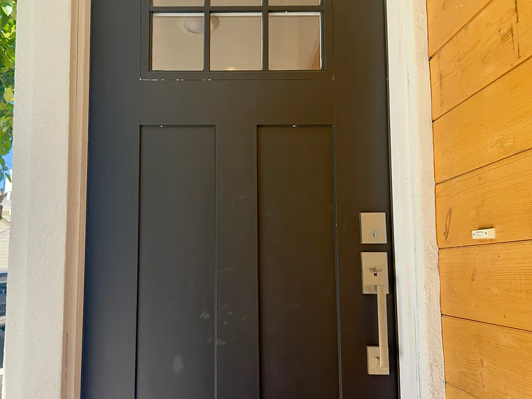 914 Everett Ave — Photo 78