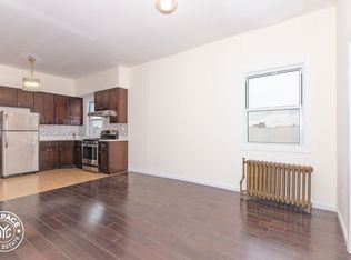 676 Onderdonk Ave #7M, Ridgewood, NY 11385