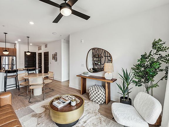 4th image of 333 Ellington Blvd #223