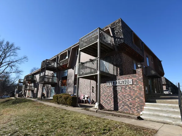 3121 SW Macvicar Ave APT 203B, Topeka, KS 66611