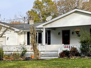 6512 Chesaning Rd, Chesaning, MI 48616