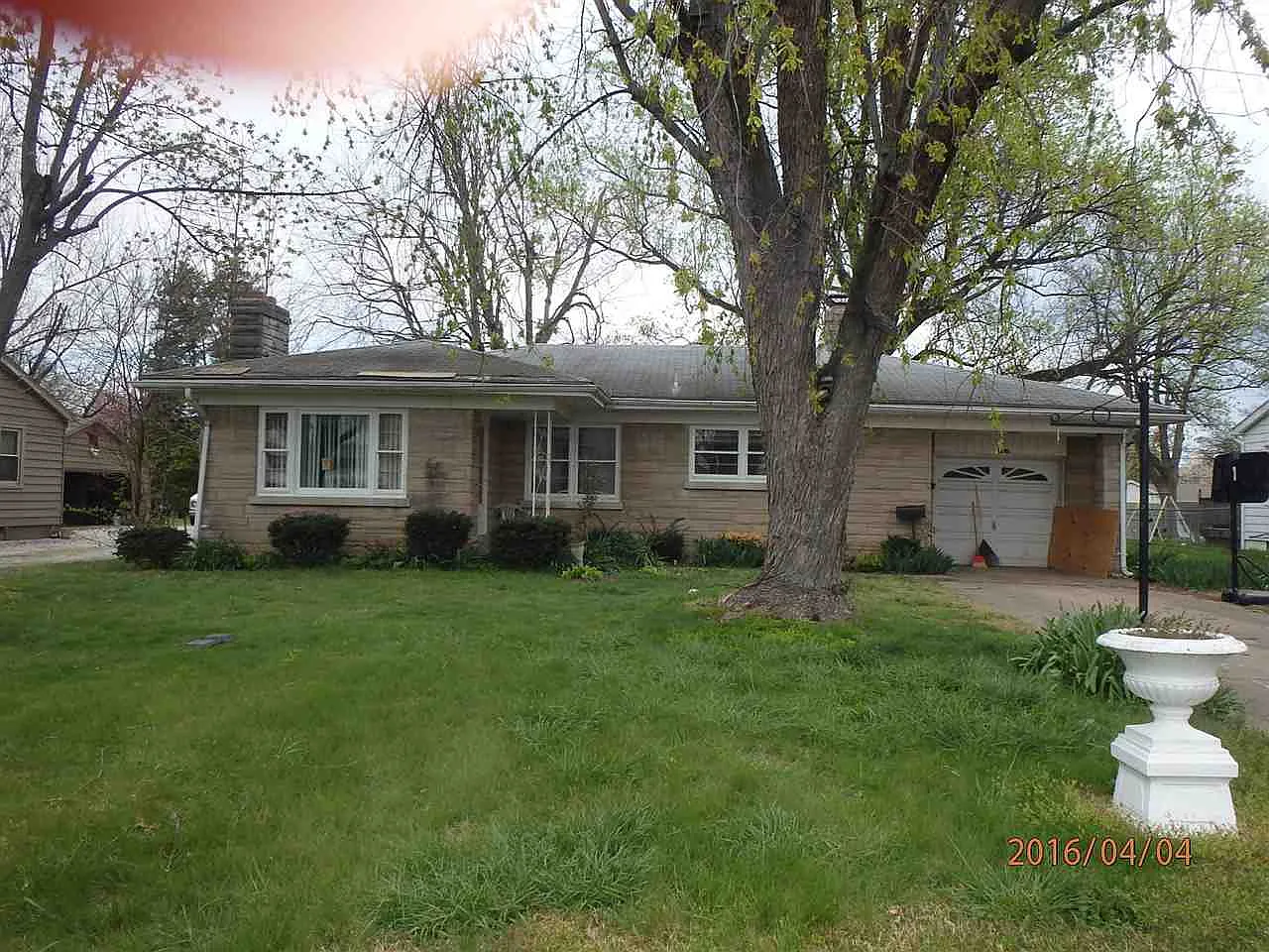 5418 Monroe Ave photo 1
