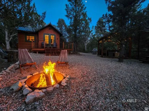 95 S White Oak St, Kanab, UT 84758