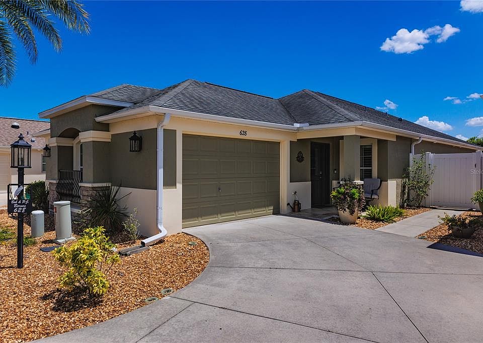 1st image of 628 Mission Hills Trl
