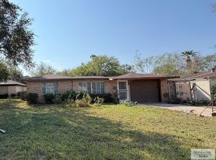 1016 Country Club Dr, Mission, TX 78572