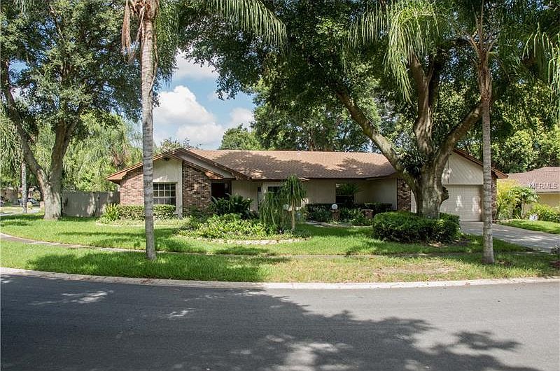 1st image of 8811 Hillsdale Dr