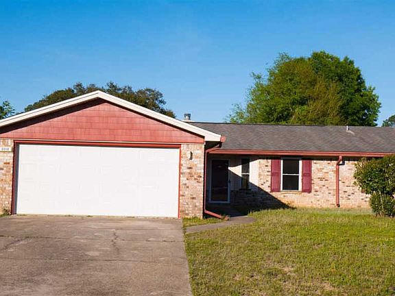 2nd image of 2012 Coral Creek Dr