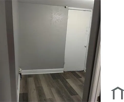 2 bed, $1,100 — Photo 3