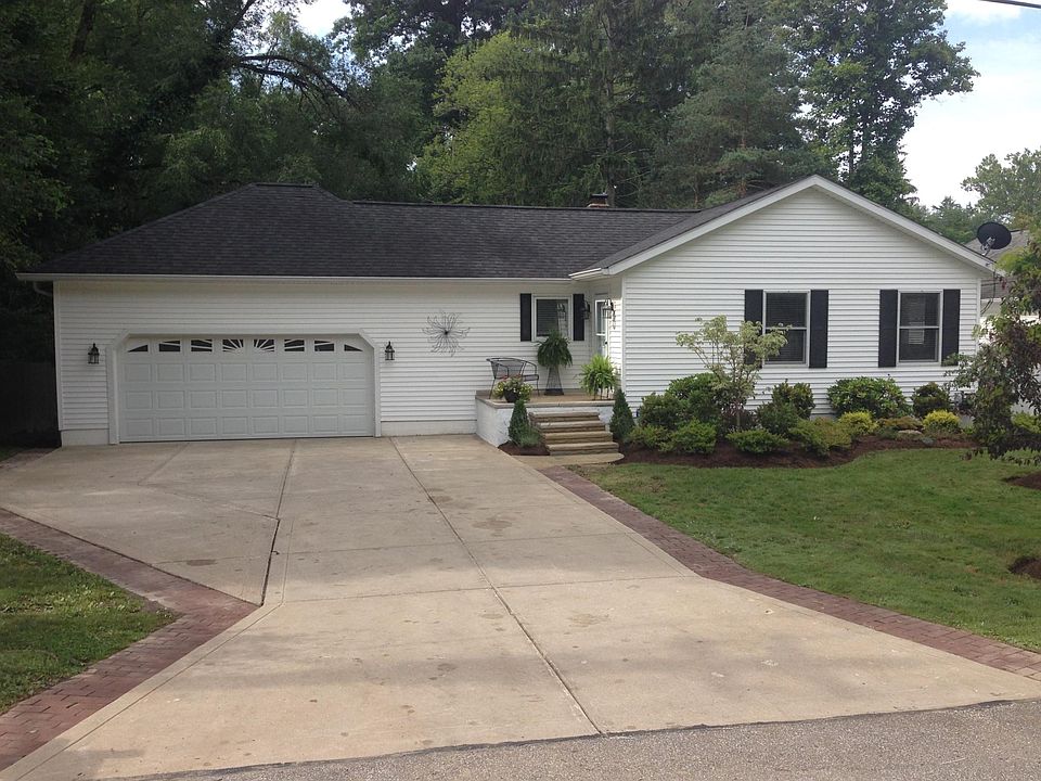 1st image of 7025 Pine St