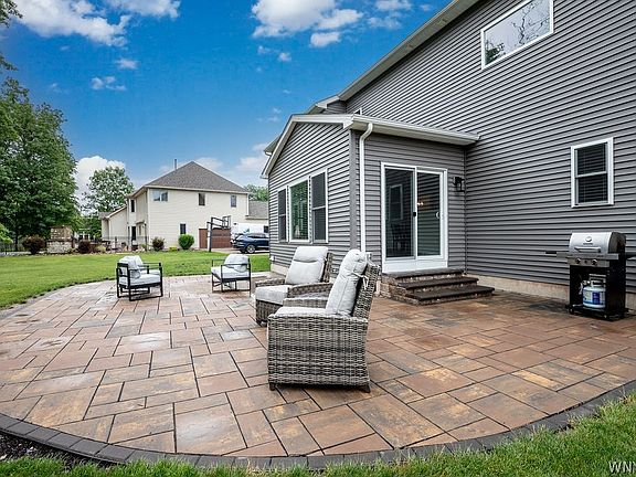 5th image of 270 Forest Creek Ln