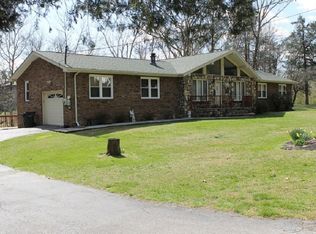 745 Vance Dr, Bristol, TN 37620